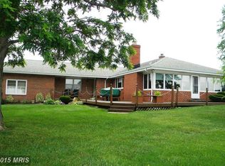 9325 River View Rd, Broomes Island, MD 20615