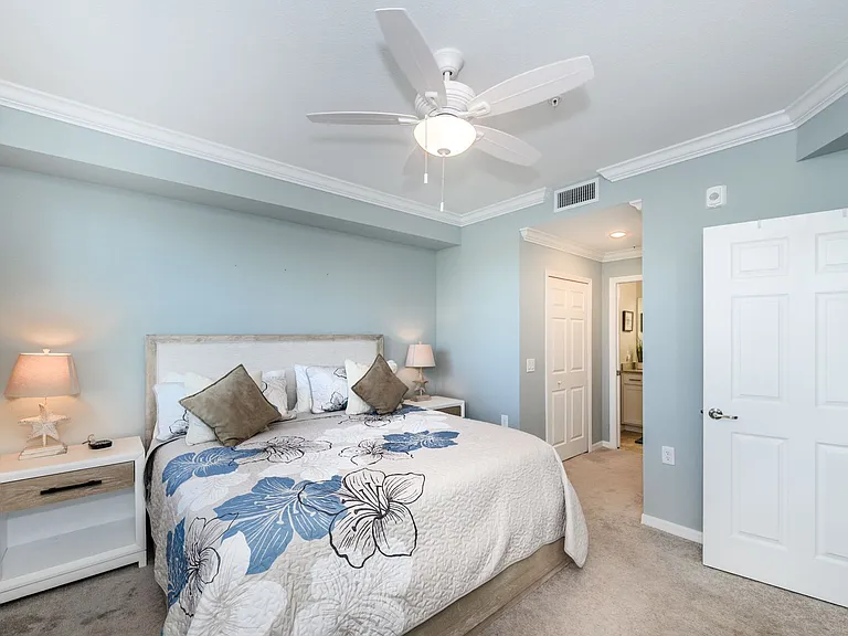 14061 Heritage Landing Blvd #411 — Photo 5