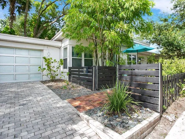 1009 E Pine St, Orlando, FL 32801
