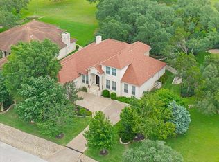 91 Duck Lake Dr, Lakeway, TX 78734