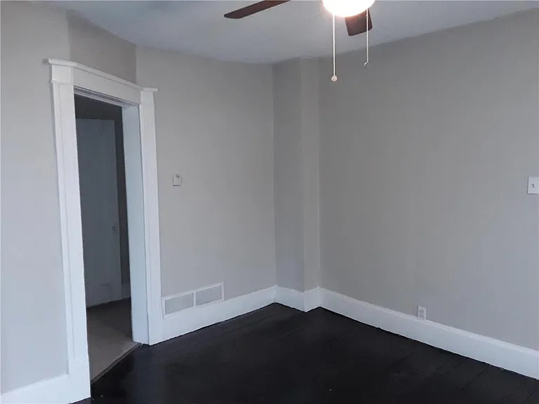 303 White Ave #2 — Photo 4