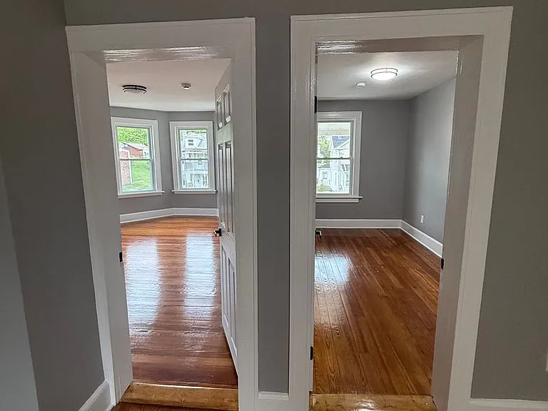 266 Linden St — Photo 10