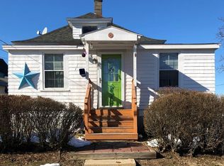 162 Winthrop St, Quincy, MA 02169