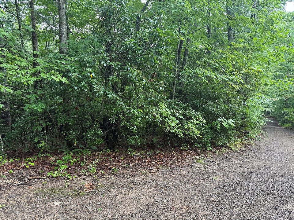 2nd image of 19 Cedar Hill Rd