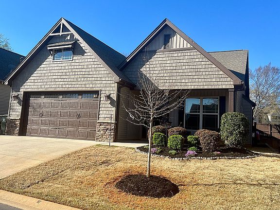 2nd image of 324 Brownstone Cir