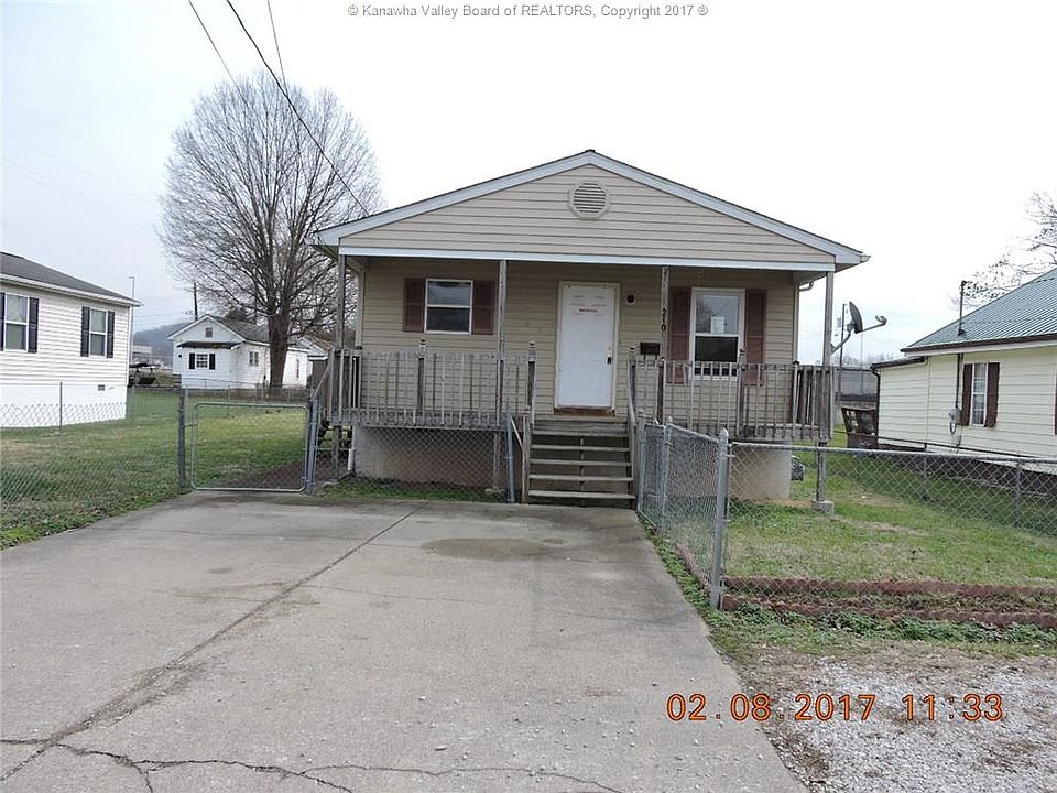 1st image of 210 29th St W