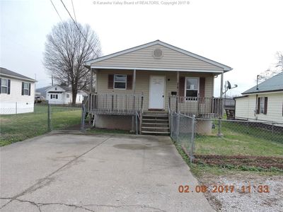 210 29th St W, Charleston, WV, 25387