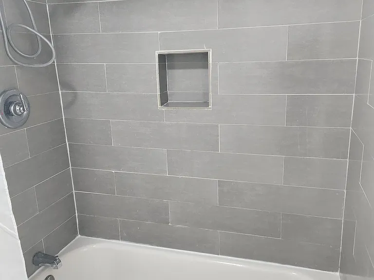 4716 Hemlock Cir — Photo 18