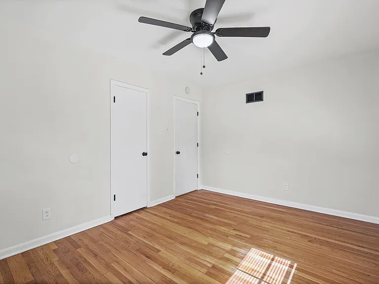 10325 Lookaway Dr — Photo 15