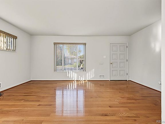 4th image of 2060 W 73rd Place