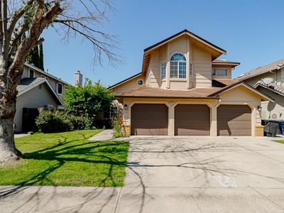 2413 Boston Way, Modesto, CA, 95355