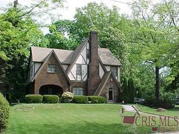 584 Copley Rd, Akron, OH 44320