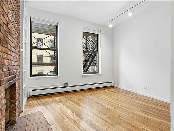 3rd image of 135 W 24th St #7C