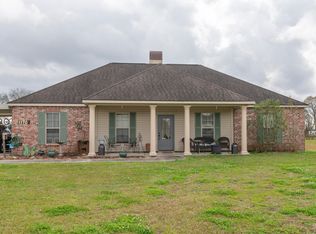 1170 Huval Rd, Breaux Bridge, LA 70517