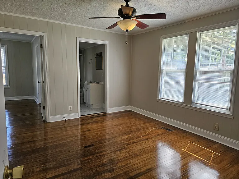 1804 State Highway 41 N #A — Photo 16