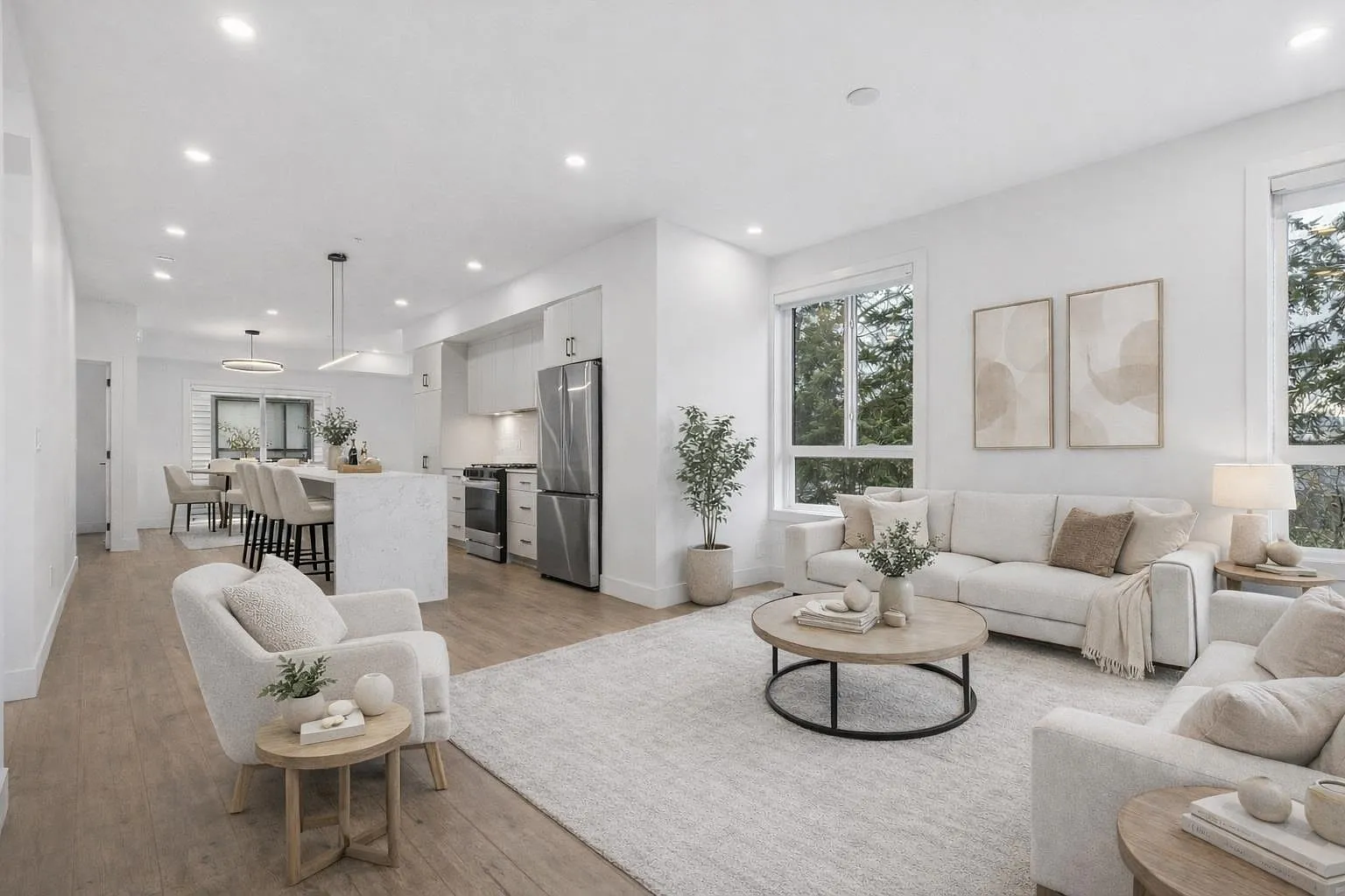 19667 55a Ave #7 photo 1