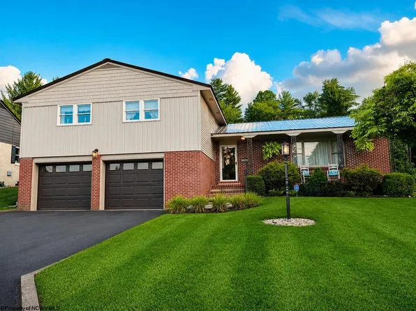 101 Ash St, Shinnston, WV 26431