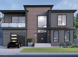 29 Raspberry Ln, Levittown, NY 11756