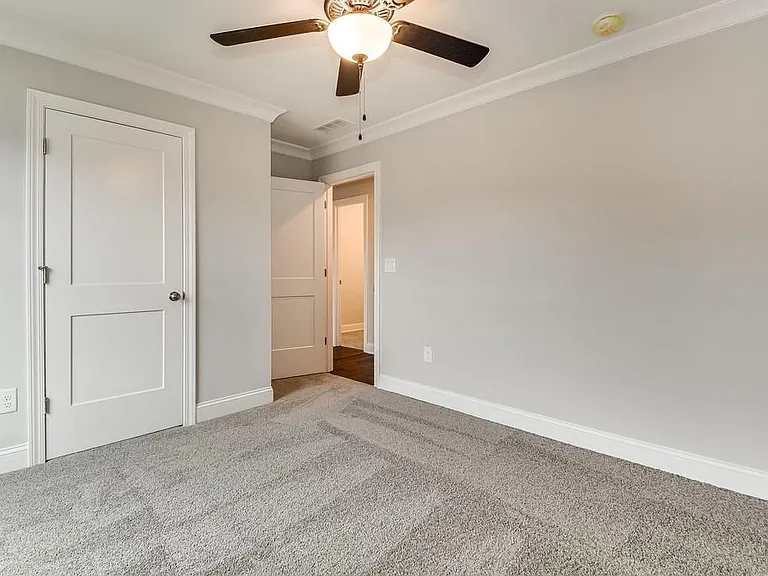 35 Sudderth St — Photo 31