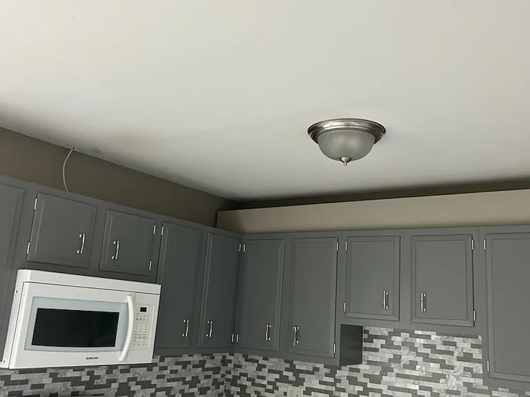 1010 Country Club Rd #K4 — Photo 3