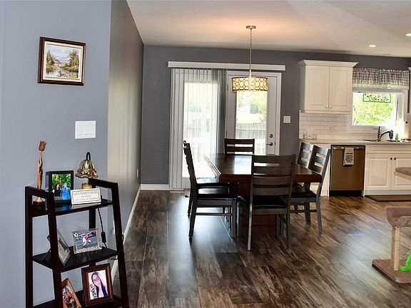 4th image of 5600 Blackwell Side Rd #410