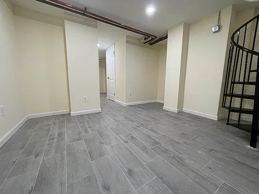 Rented by Coda Real Estate NYC | media 14