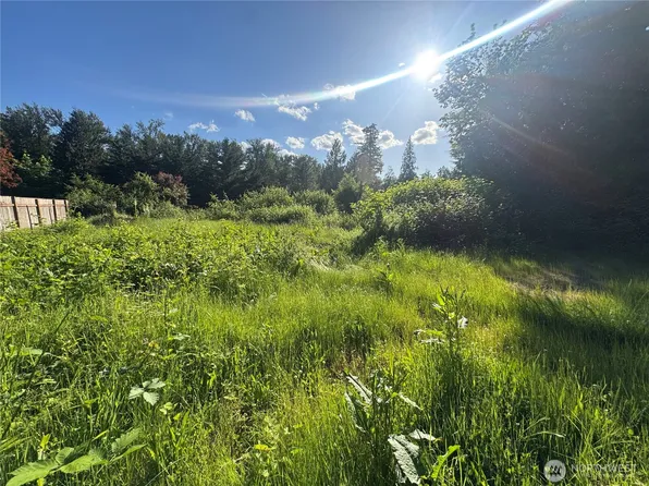 22728 Upper Dorre Don Way SE, Maple Valley, WA 98038
