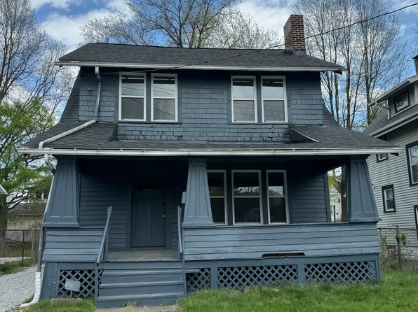 435 Wildwood Ave, Akron, OH 44320
