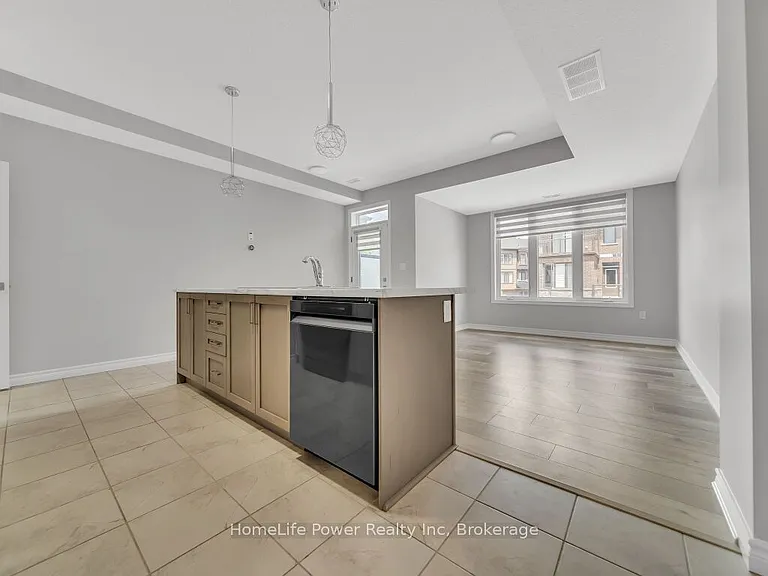 445 Ontario St S #89 — Photo 9