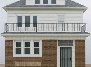 67 Holmes St, Buffalo, NY 14207