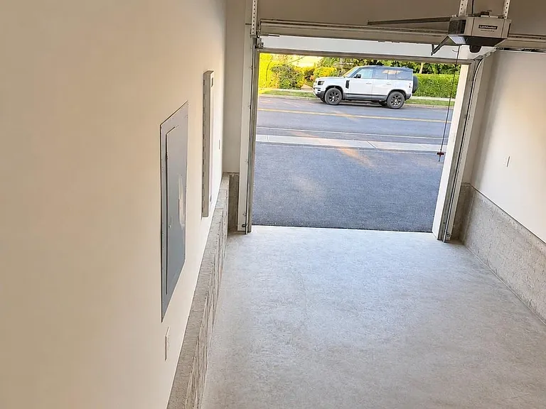 124 Nelson Ave — Photo 28