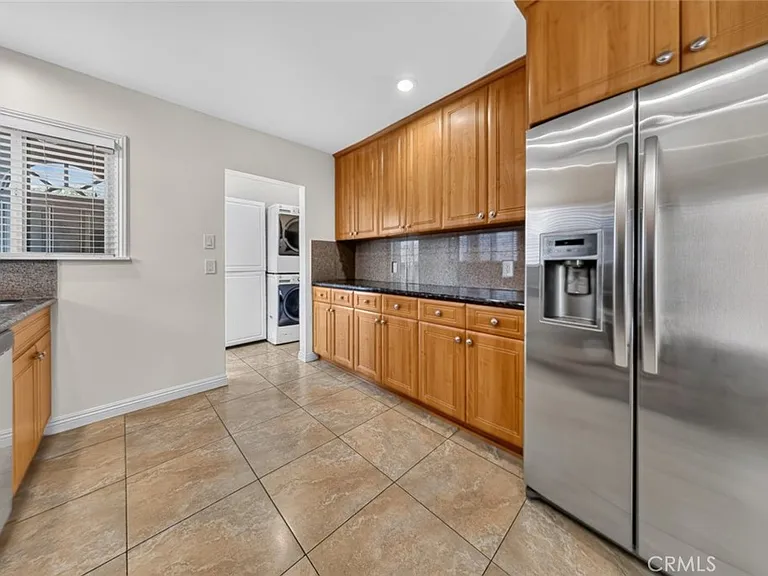 11407 Delano St — Photo 18