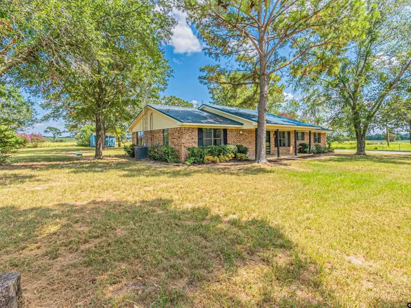 401 Vz County Road 2429, Canton, TX 75103