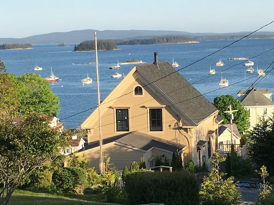 17 Highland Avenue, Stonington, ME 04681 Zillow