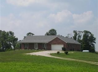 10445 Highway 135 NE, New Salisbury, IN 47161