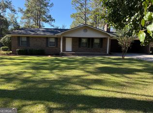 1348 Minter Rdg, Eastman, GA 31023