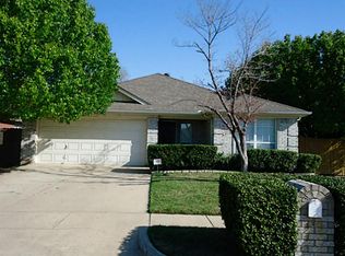 1003 Valley Branch Dr, Arlington, TX 76001
