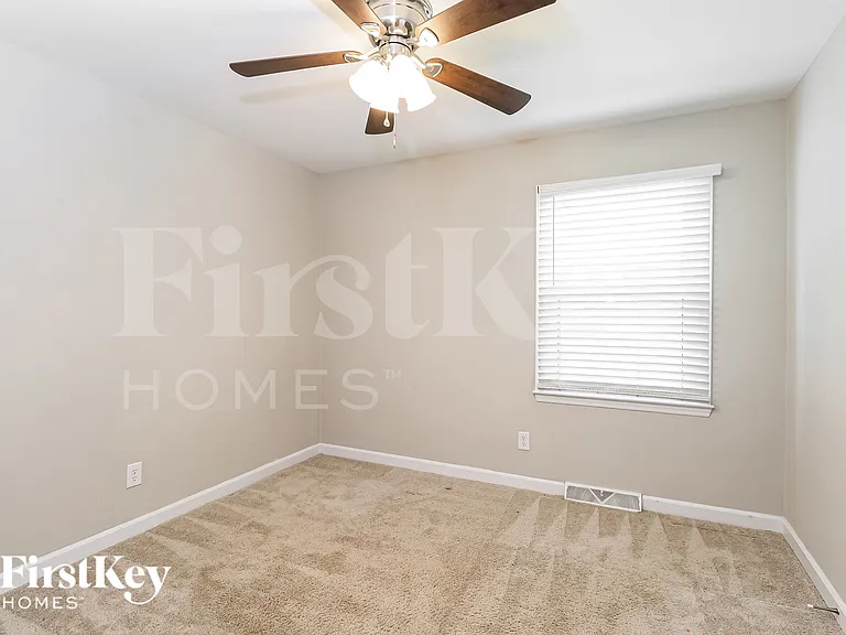184 Fremont Loop — Photo 13