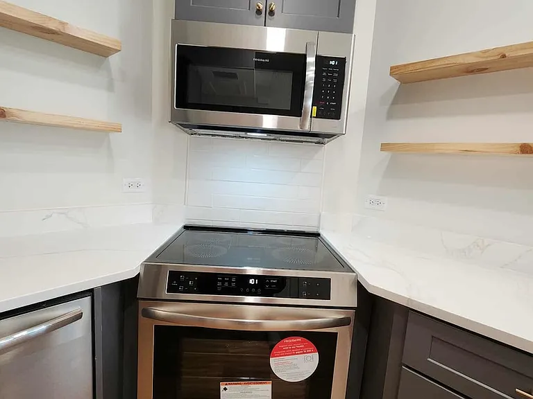6321 S Eberhart Ave #1 — Photo 13