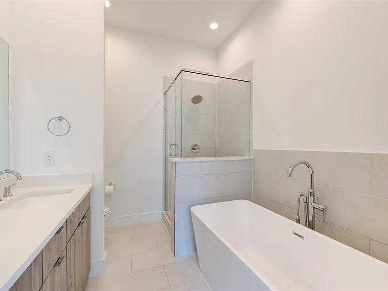 564 Janisch Rd — Photo 16