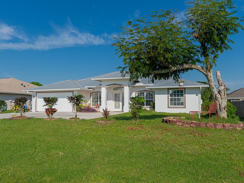 1st image of 1019 SW California Boulevard