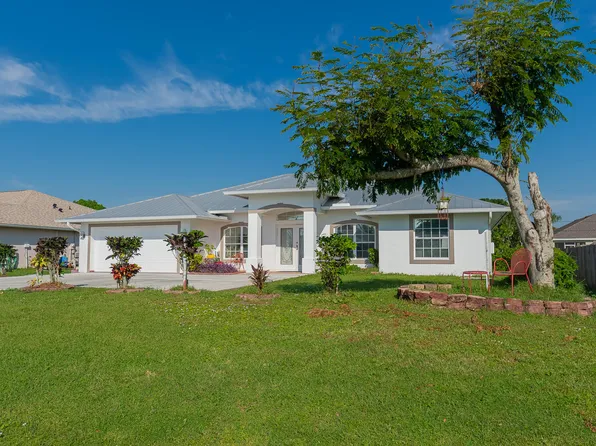 1019 SW California Boulevard, Port St Lucie, FL 34953