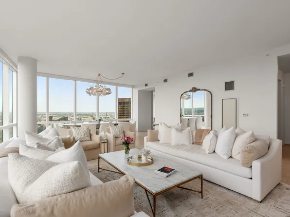 1 Franklin St #4602, Boston, MA 02110