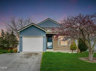 1106 Crystal Ln, Findlay, OH 45840