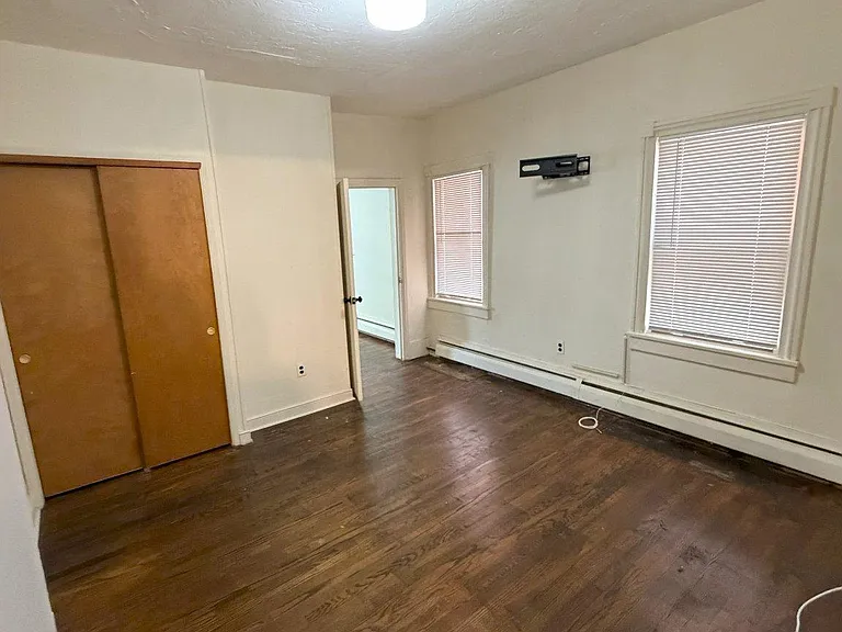 225 Wood St #1 — Photo 9