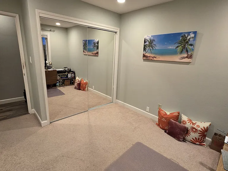 614 Margaret St — Photo 5