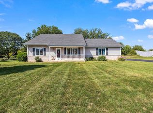 9310 W Waterford Ave, Greenfield, WI 53228