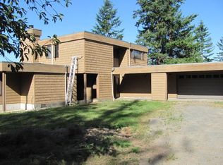 46 Harrington Rd, Port Angeles, WA 98362