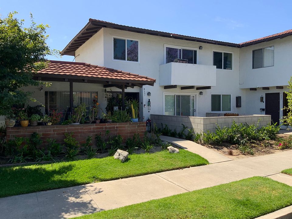 1st image of 331 W Rosewood Ave #B
