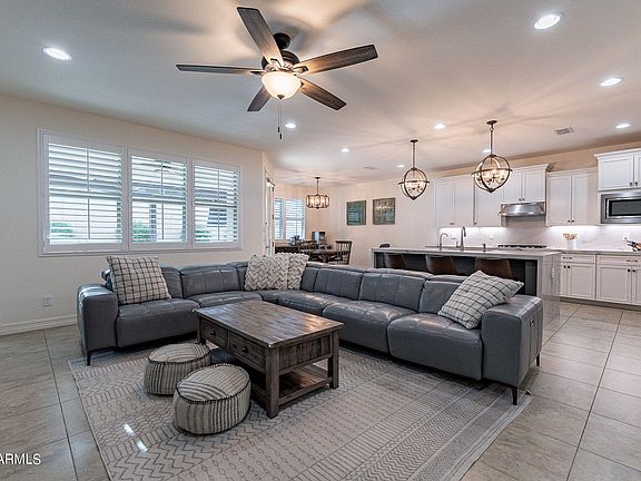 5th image of 3015 W TUMBLEWEED Drive